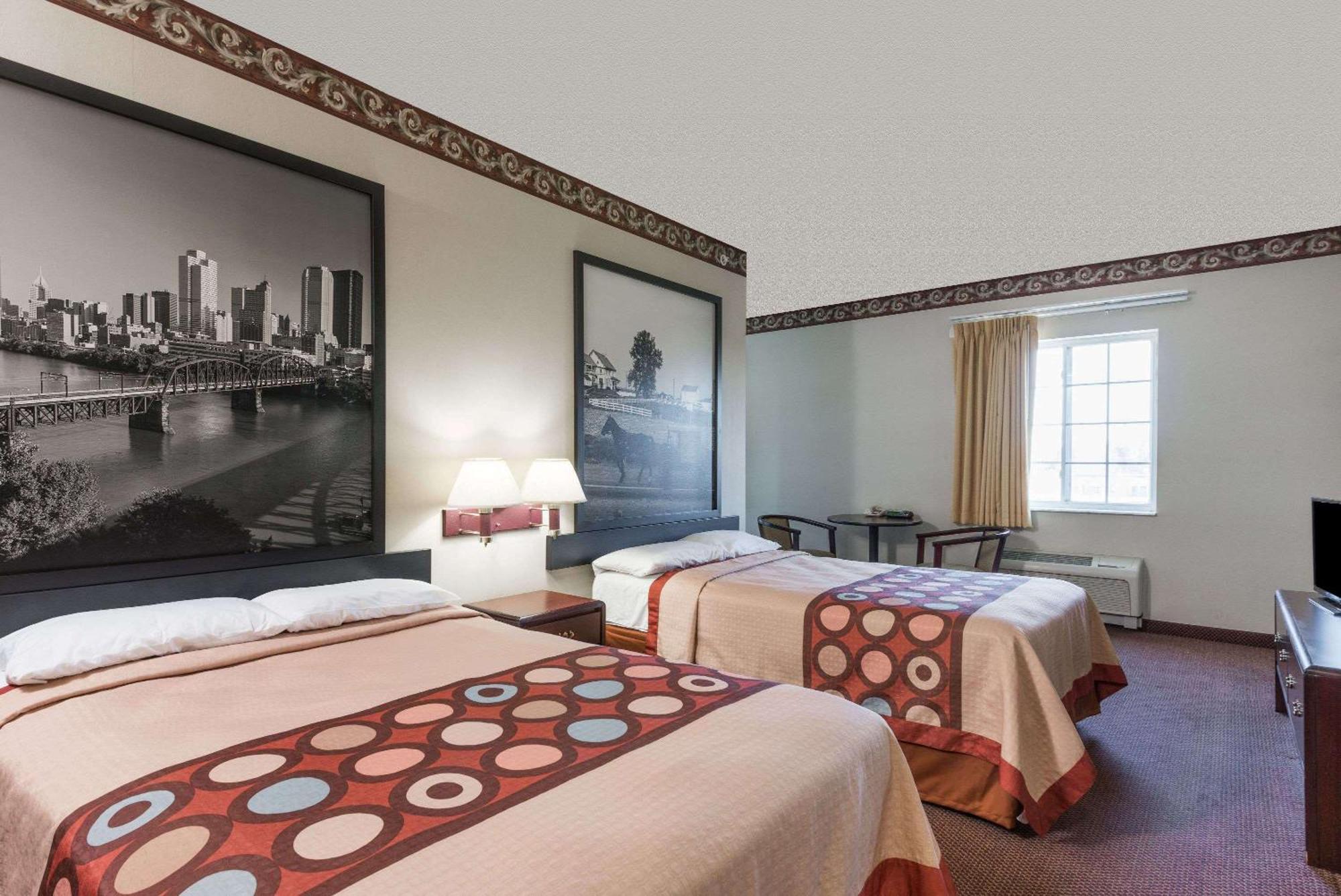Double Room with Two Double Beds - Non-Smoking