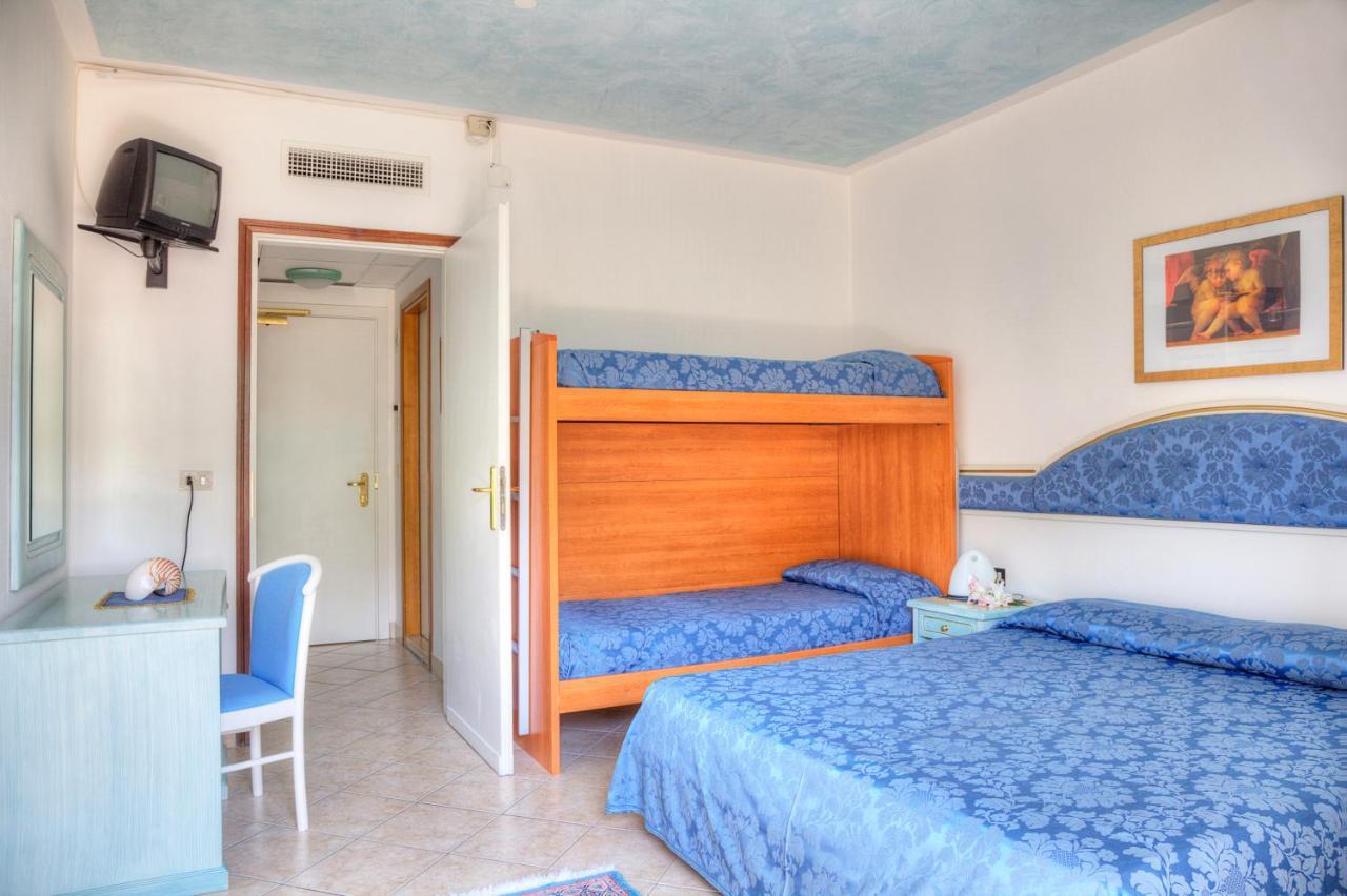 Chambre Triple avec Balcon