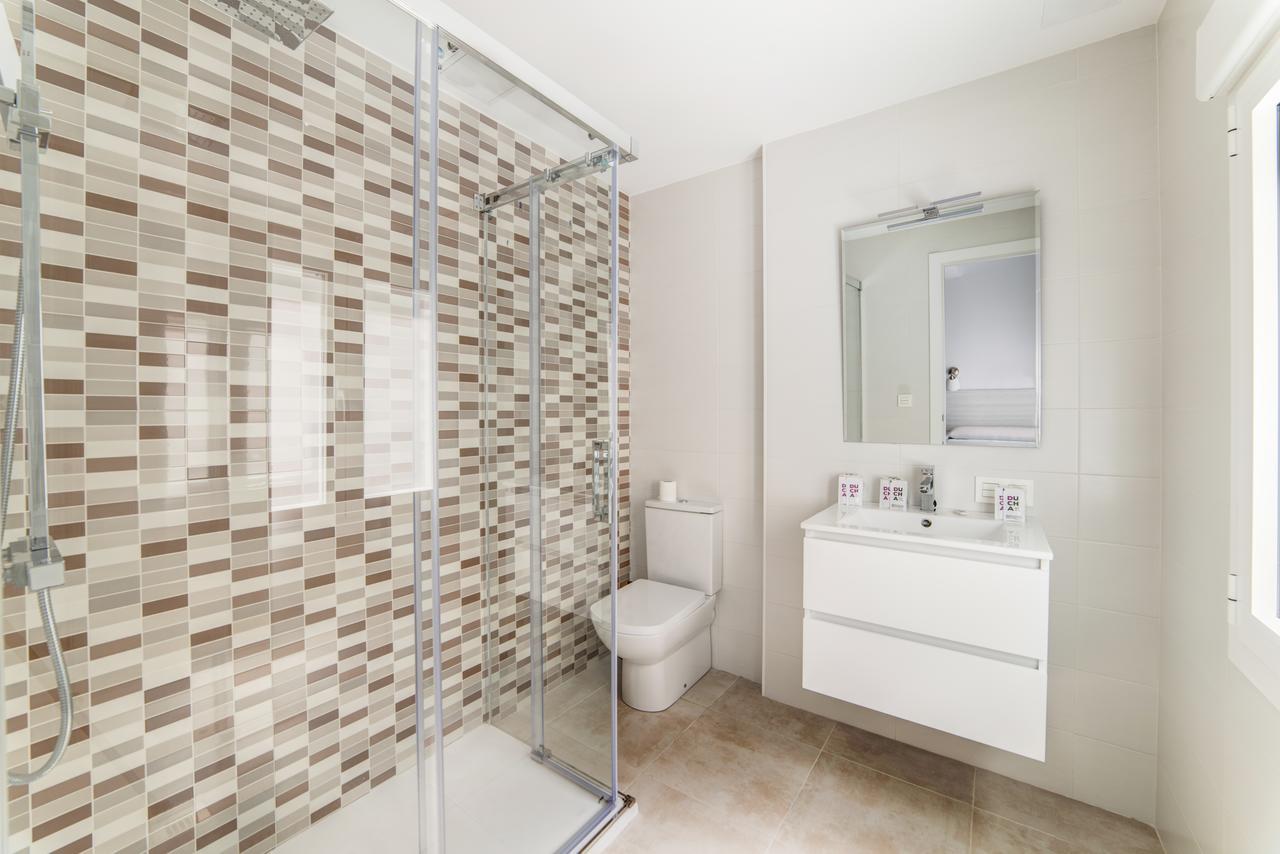 Quarto Triplo com Casa de Banho