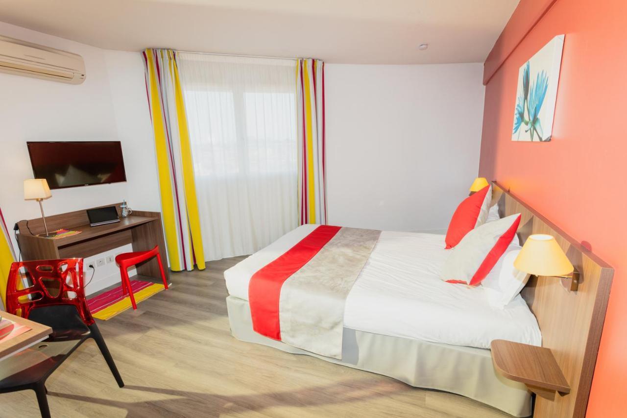 Estudio Doble Confort con balcón