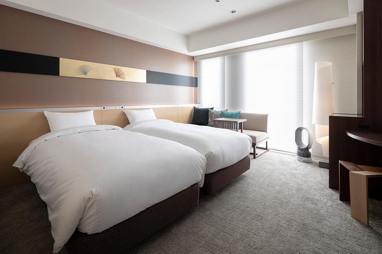 Chambre Lits Jumeaux Supérieure avec Canapé-Lit (2 Lits Simples et 1 Canapé-Lit) - Non-Fumeurs