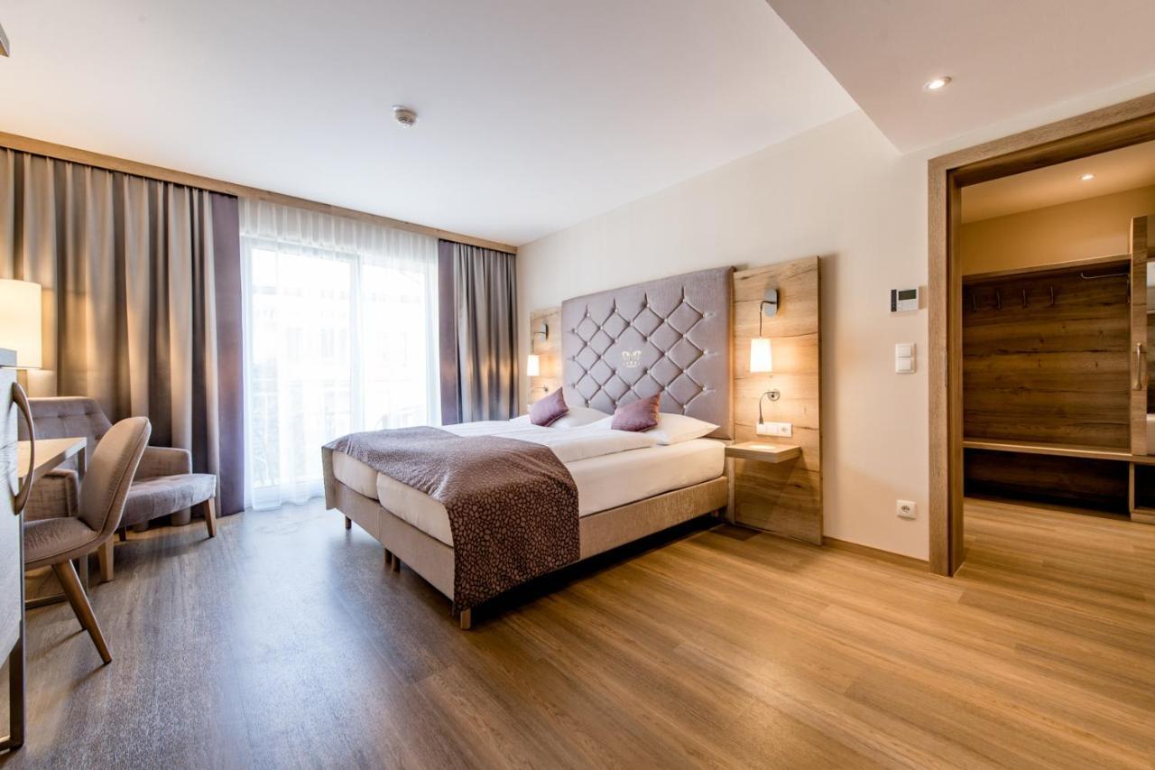 Double Room - Disability Access,723950077:JPEG
