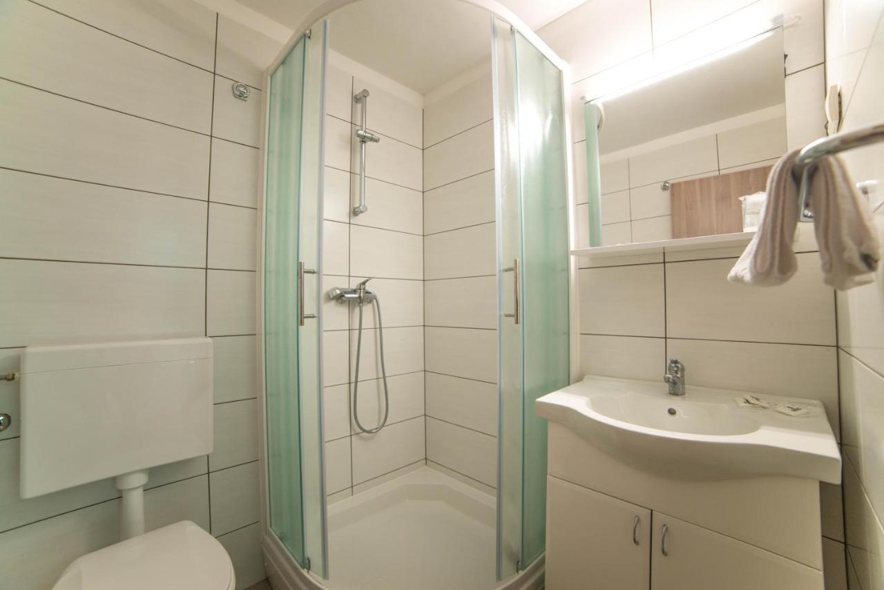 Standard Doppelzimmer mit Balkon
