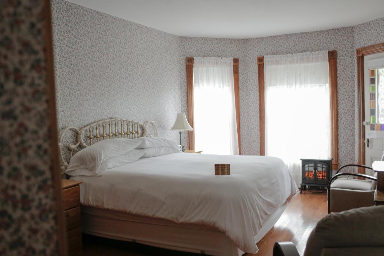 Room 01 January