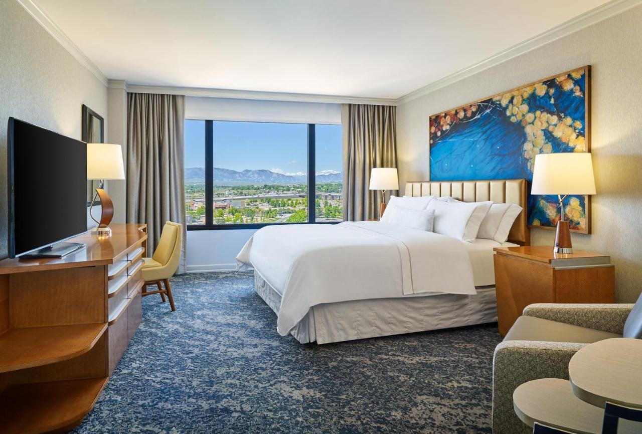 Premium King Room