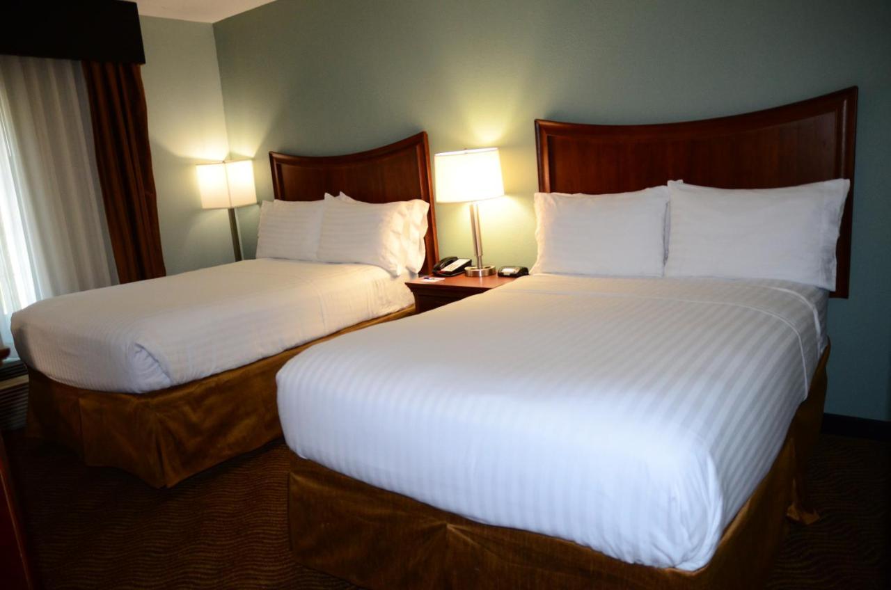 Double Room with Two Double Beds - Non-Smoking