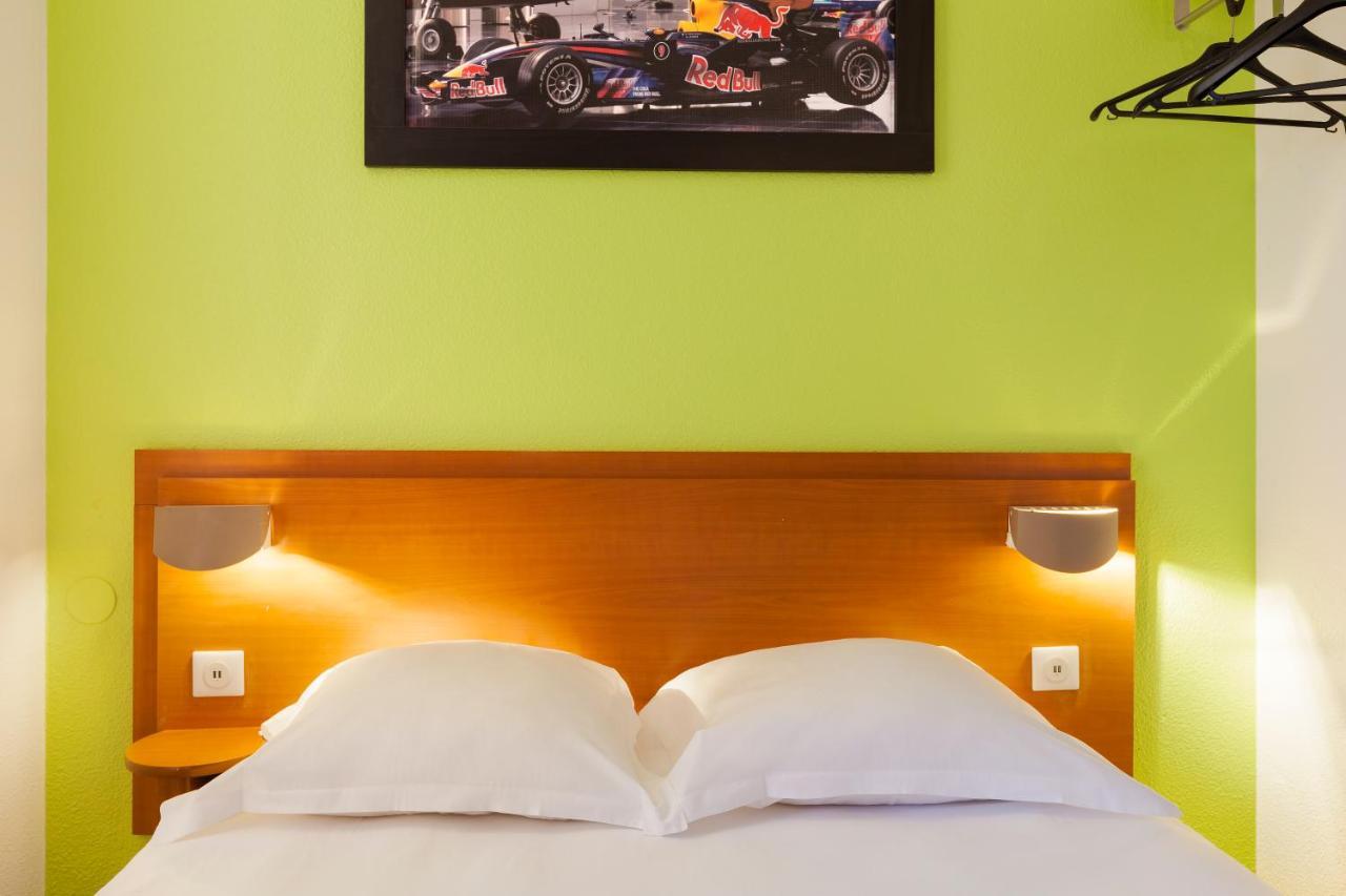 Chambre Double avec Douche Commune
