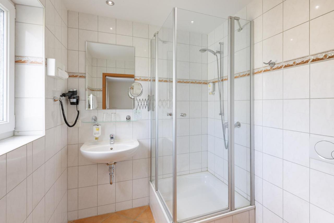 Standard Single Room,1705554070:JPEG