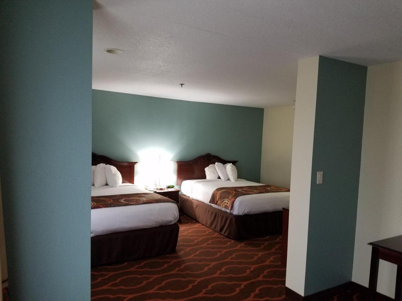 Studio Suite with Two Queen Beds - Non-Smoking