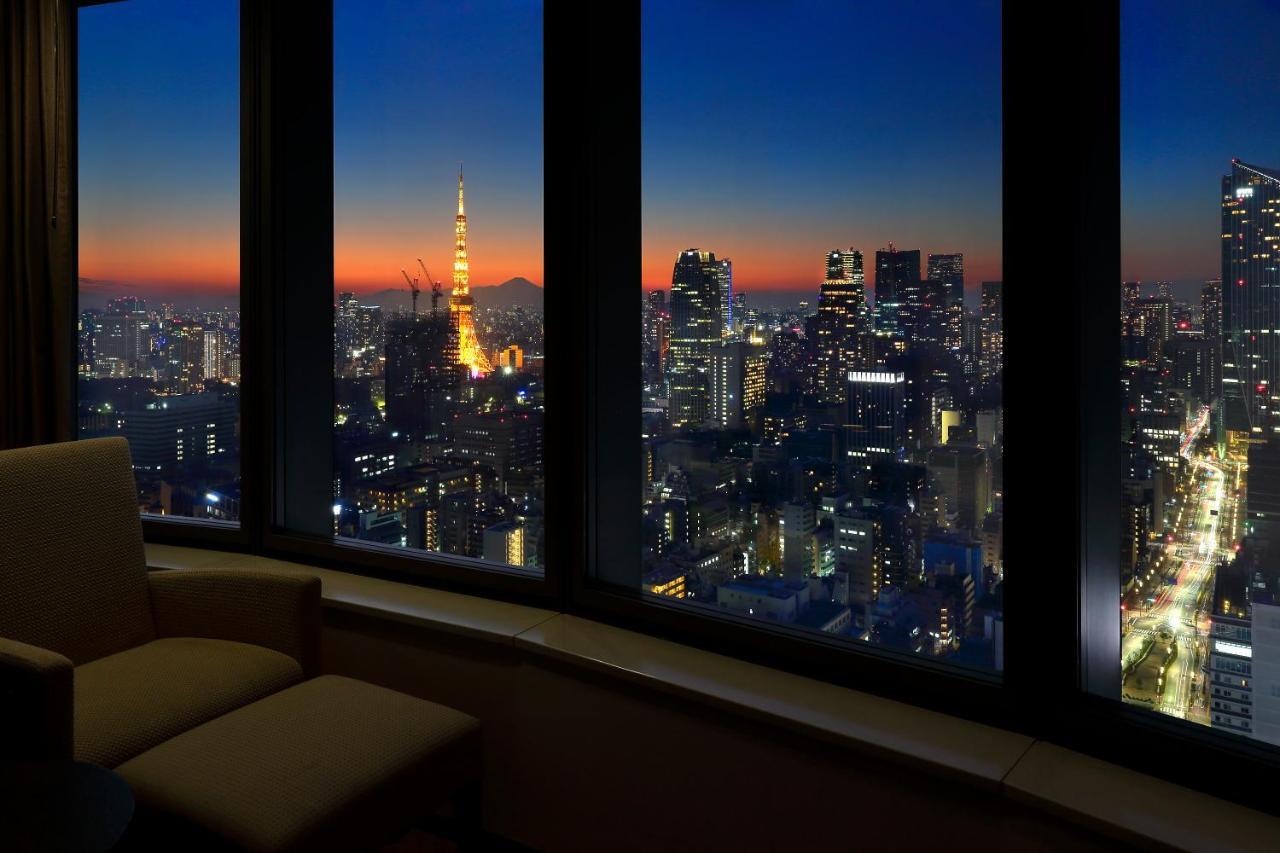 Habitación Doble Esquinera con cama extragrande - Lado Torre de Tokio - A partir de la planta 28 - No fumadores