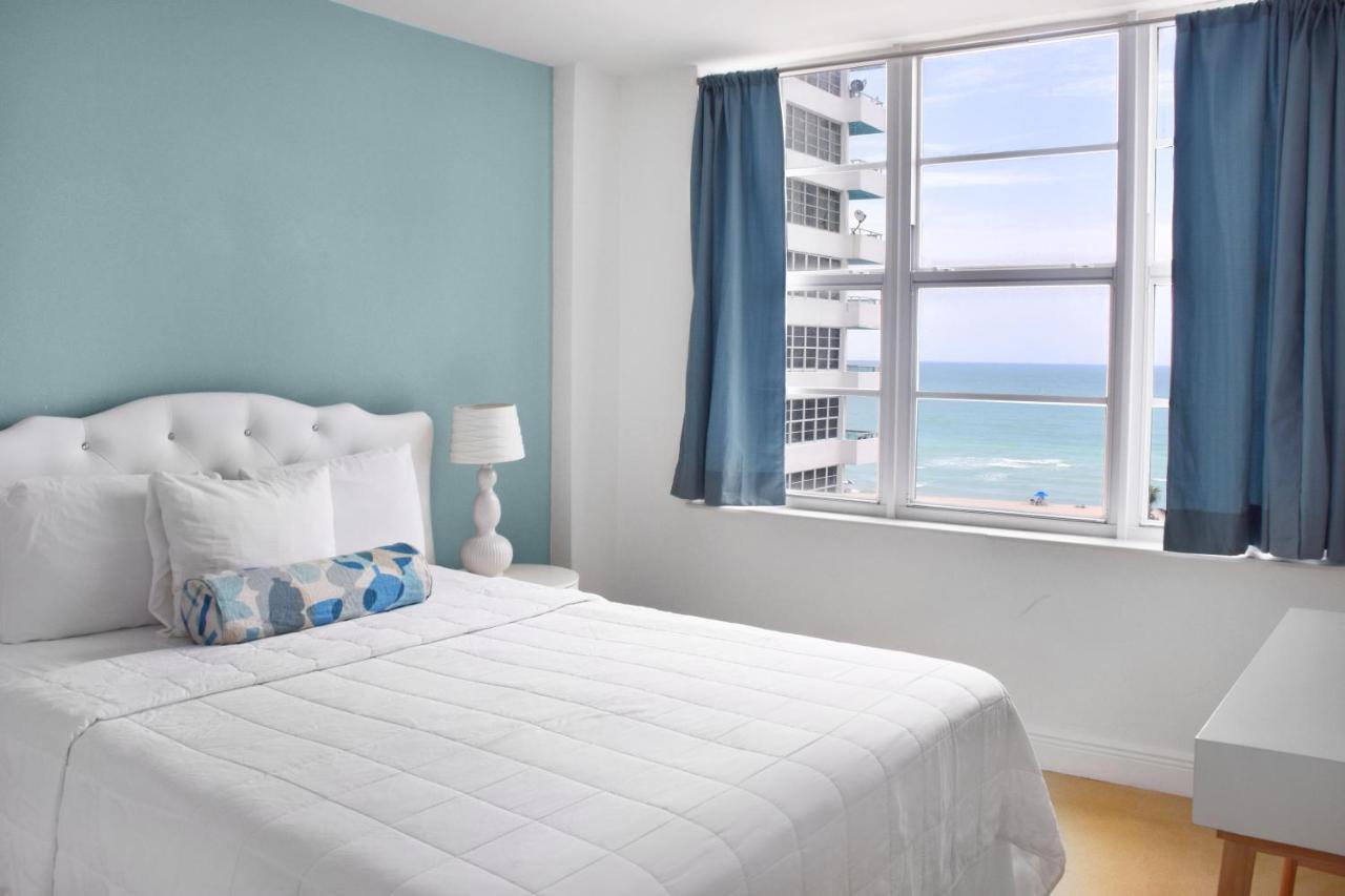 Deluxe Oceanview Suite 2 Bedroom & 2 Bath with Kitchen