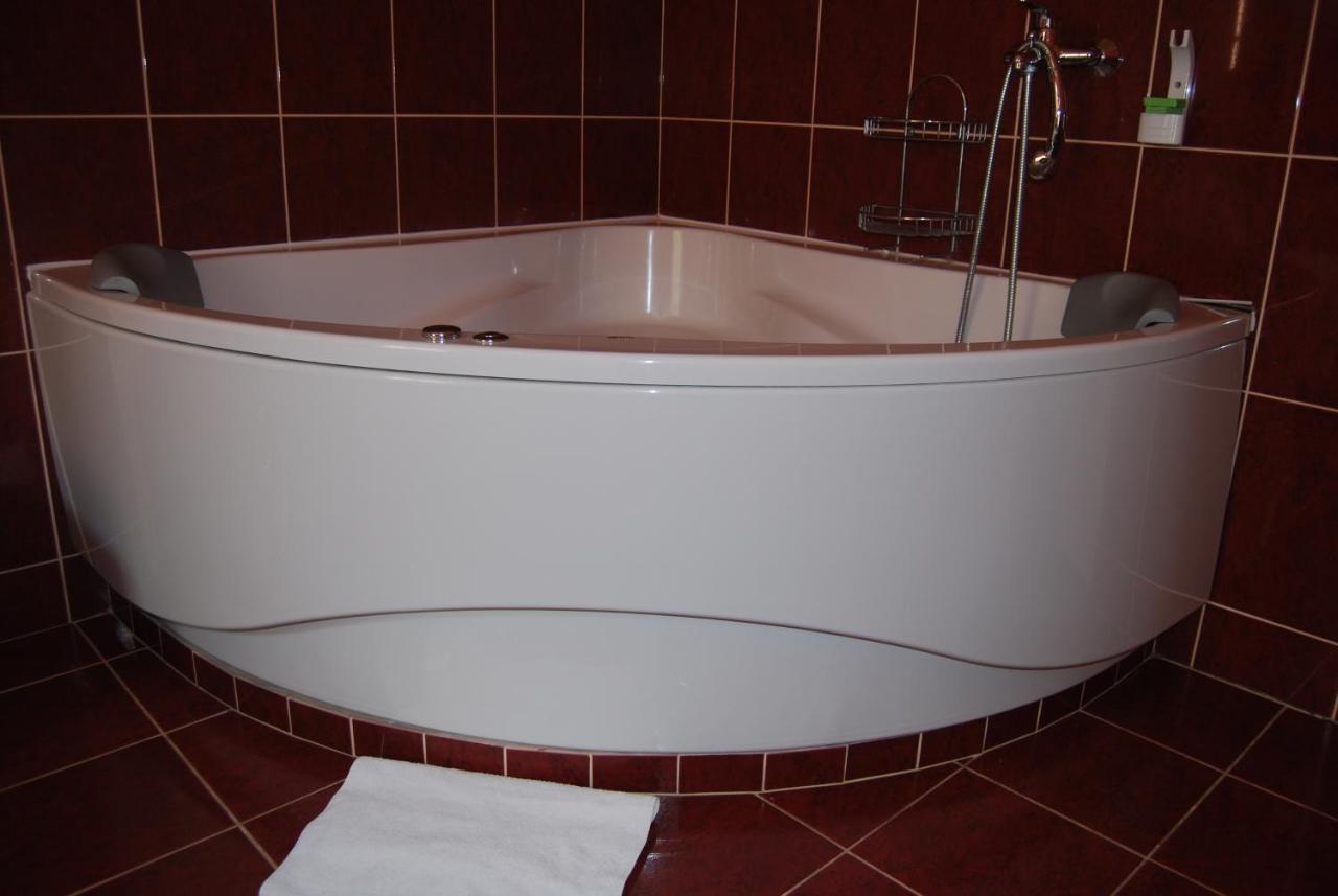 Quarto Triplo com Chuveiro