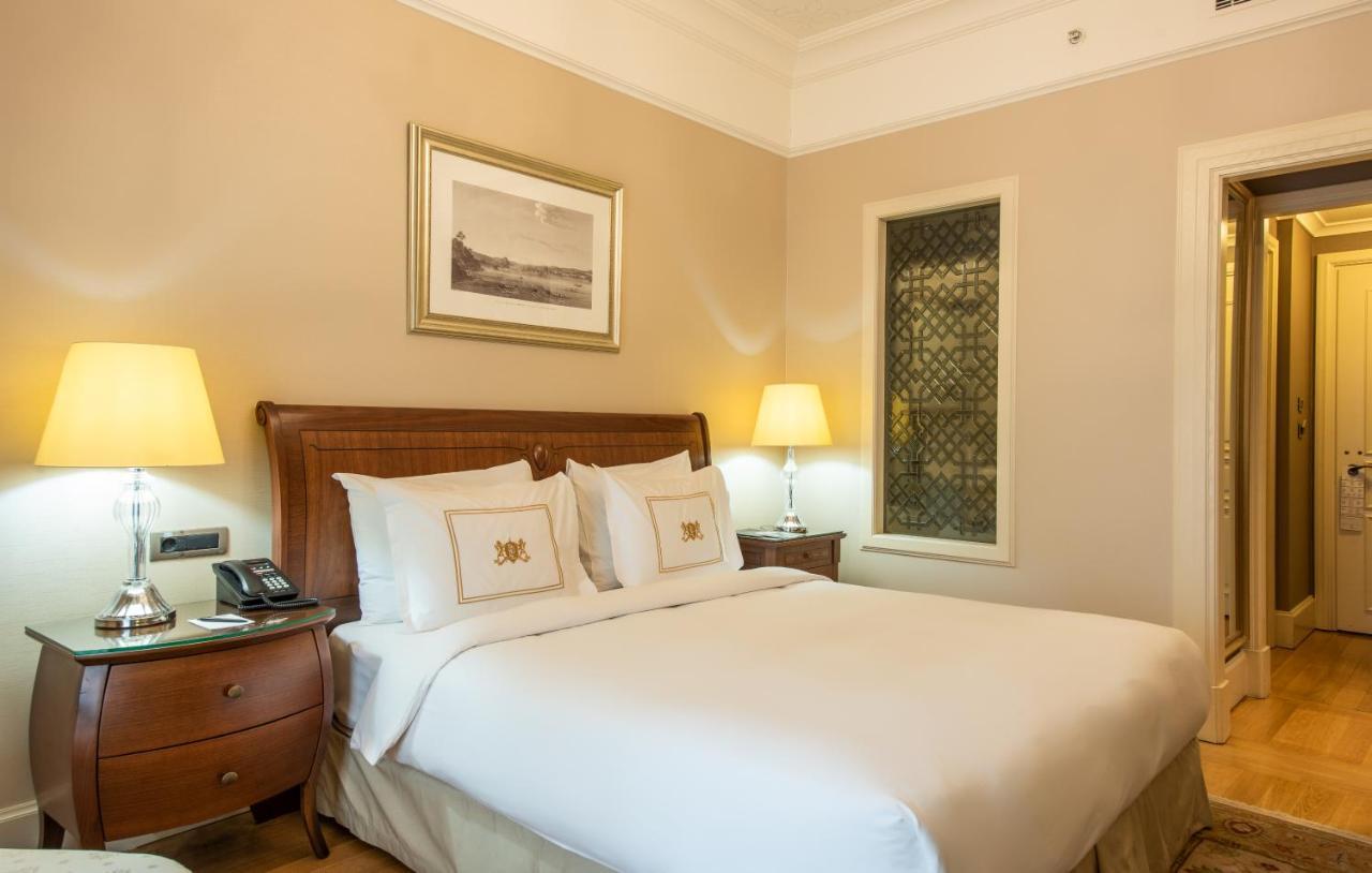 Deluxe Zimmer mit Kingsize-Bett Pera Side