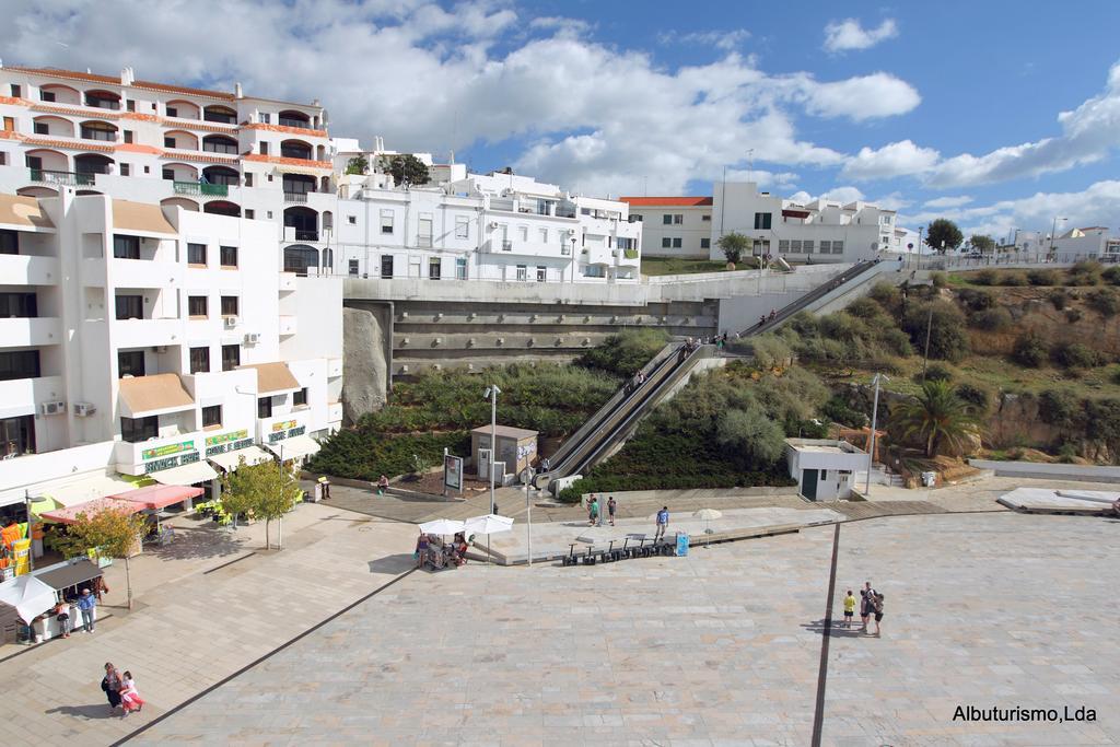 Apartamento de 1 dormitorio con vistas al mar
