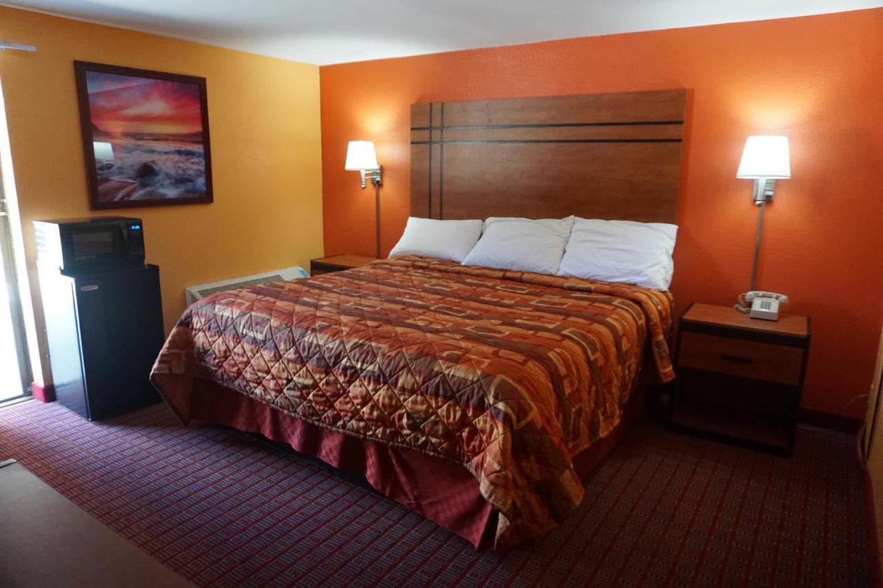 Deluxe King Room,754609471:JPEG