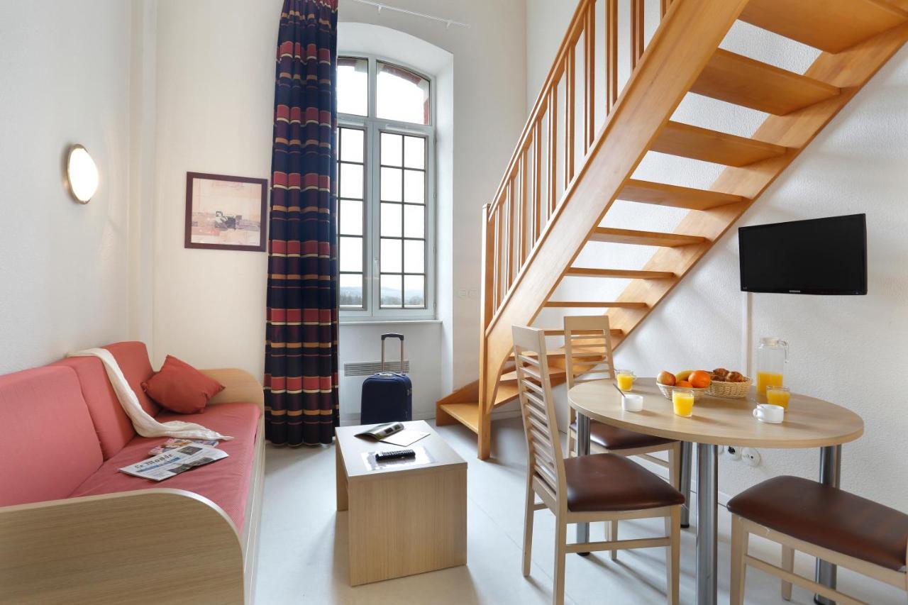 Studio Duplex