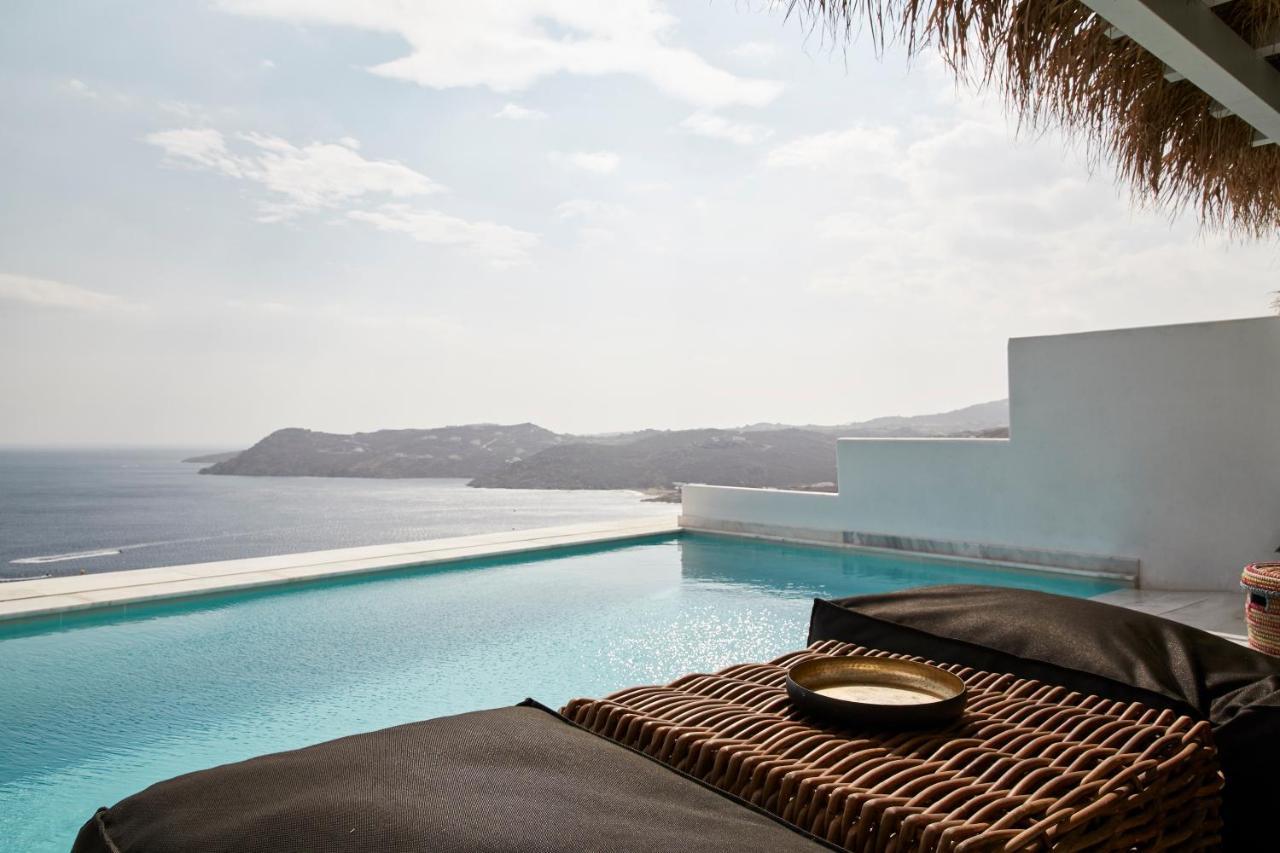 Suite Amoureux Décloisonnée avec Piscine Privée
