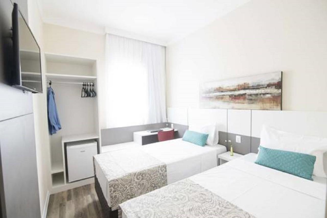 Quarto Standard com 2 Camas de Solteiro