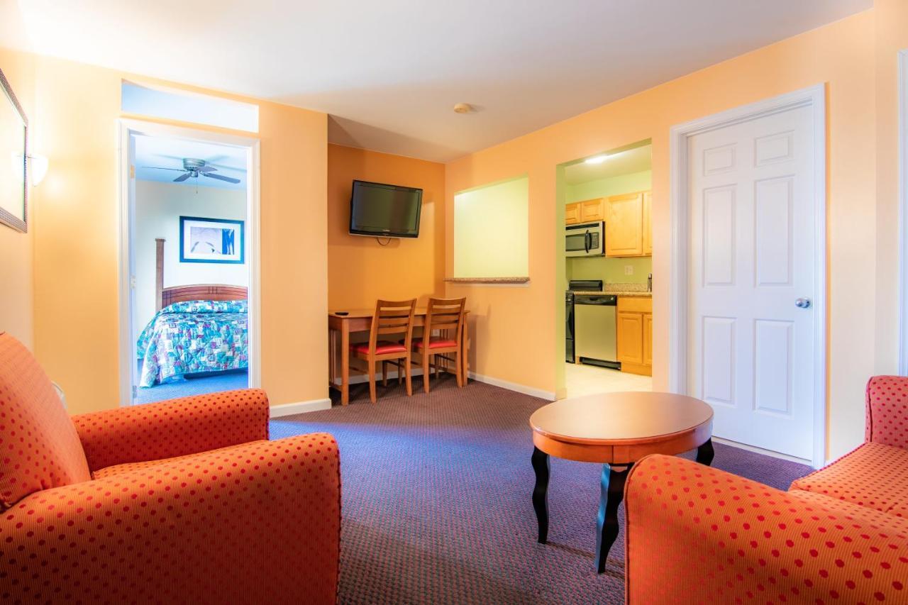 One-Bedroom Suite