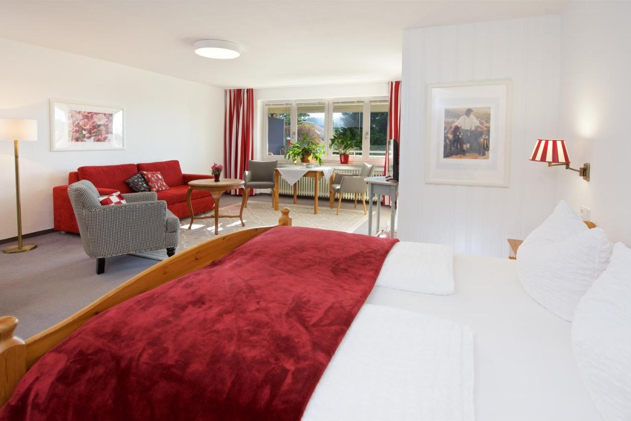 Dreibettzimmer mit Balkon