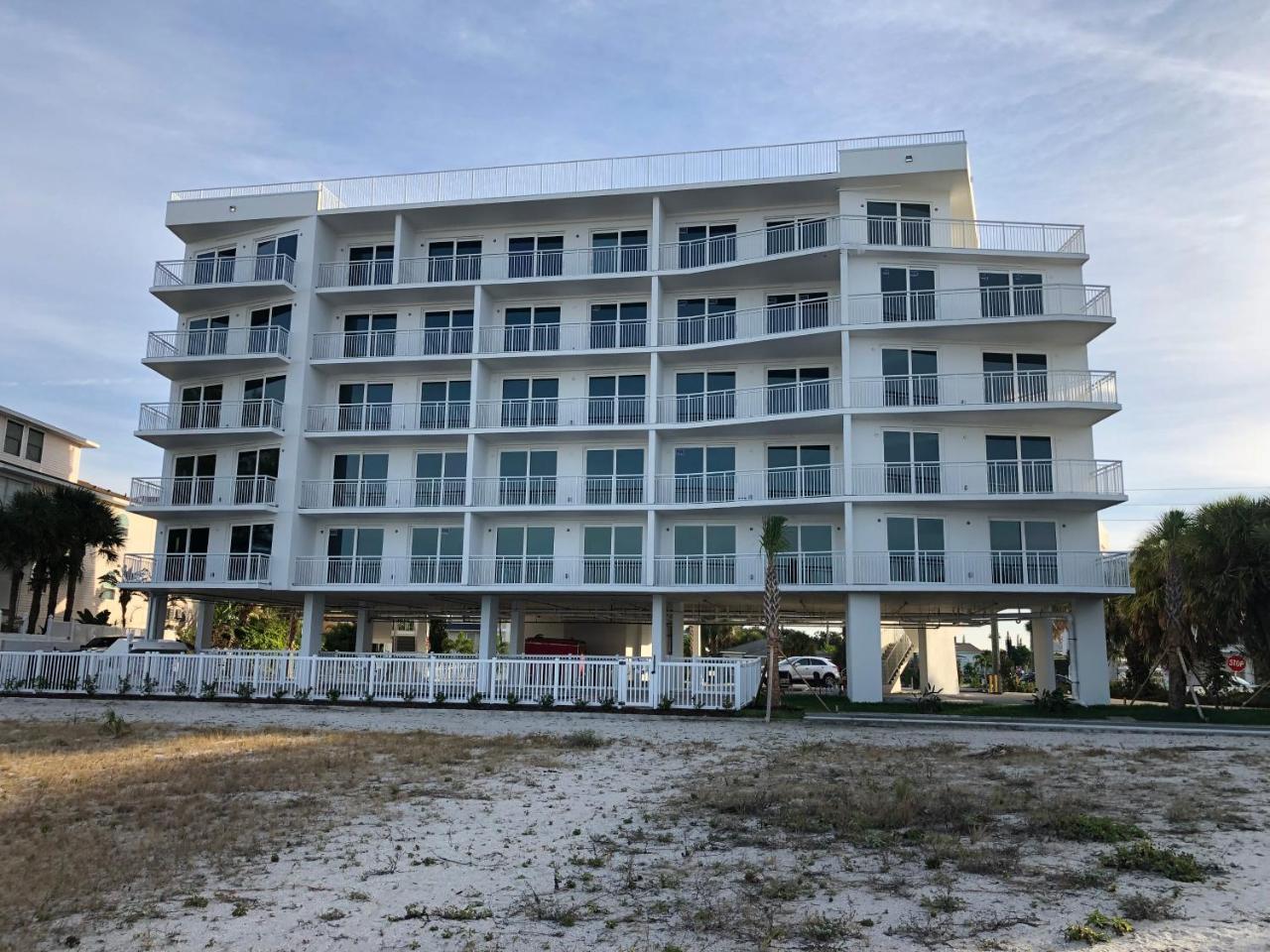 Three-Bedroom Gulf Front Penthouse