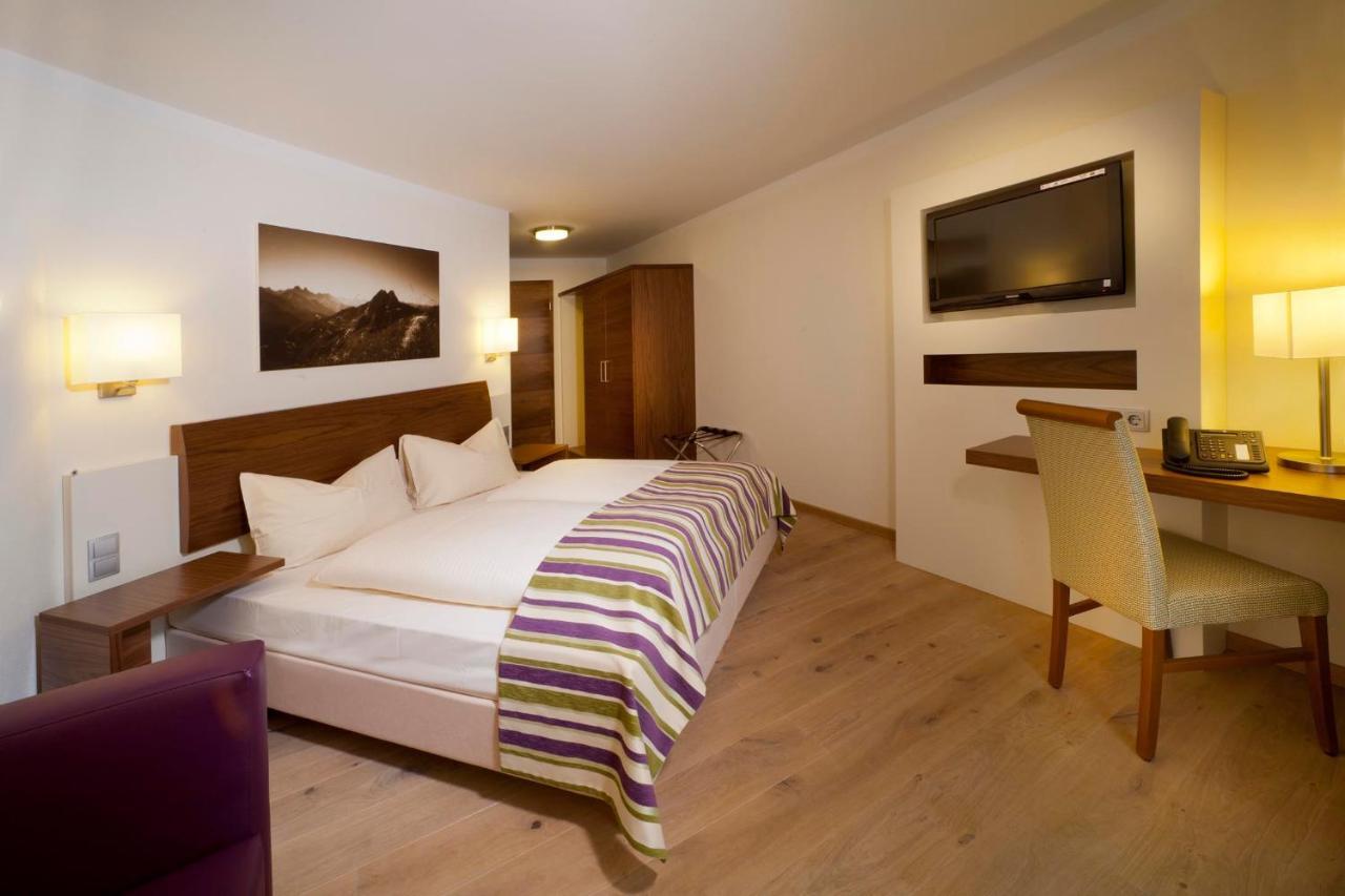 Standard Double Room,768548962:JPEG