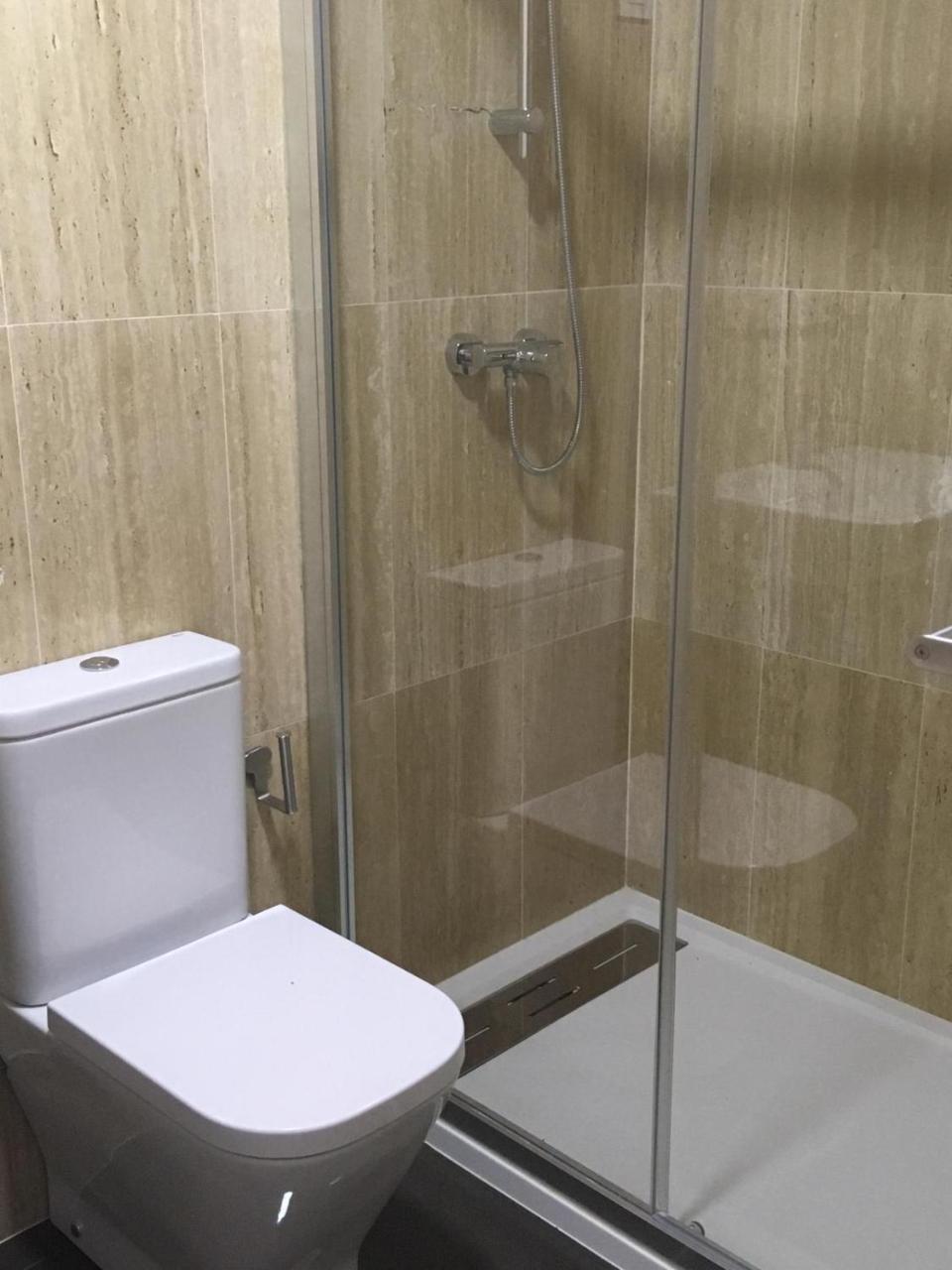 Family Room,771699421:JPEG