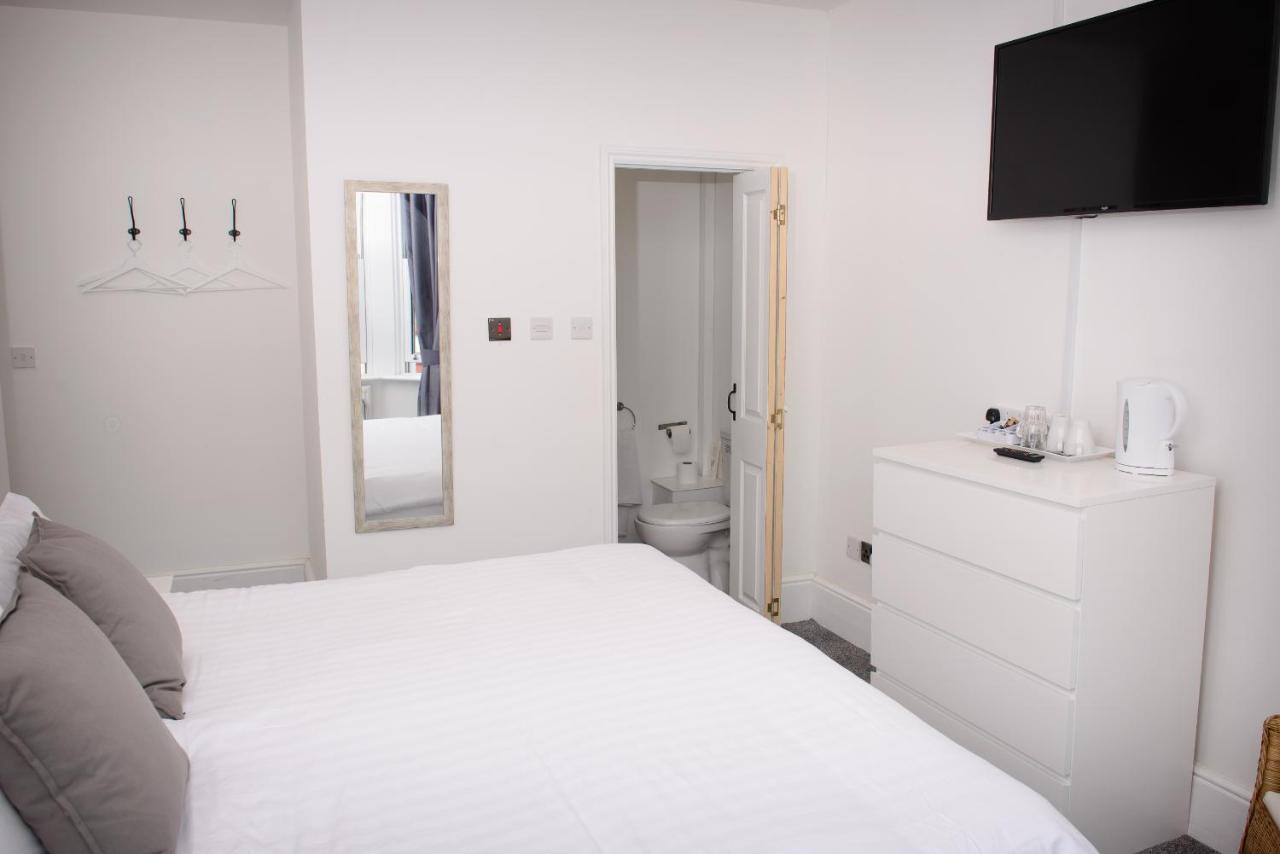 Habitación Doble con baño privado - 1 o 2 camas