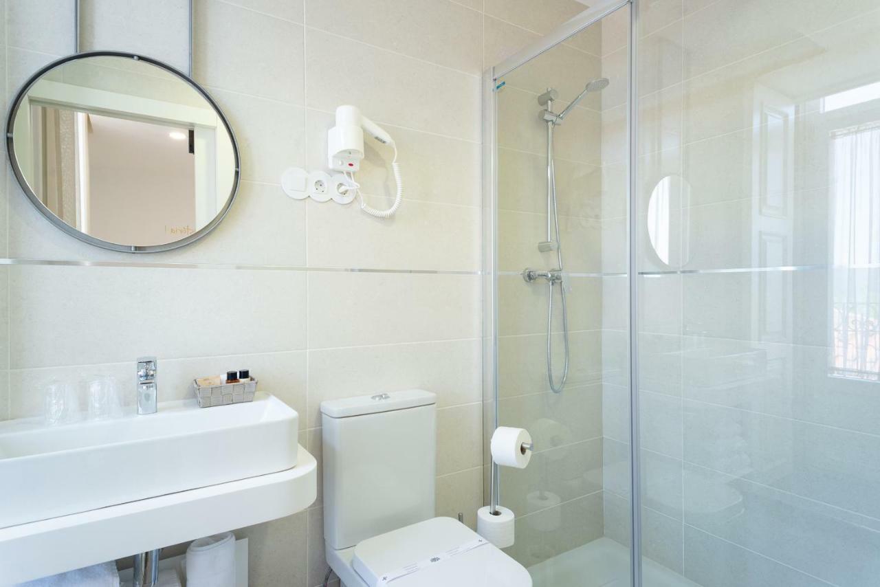 Deluxe Double Room,1022733997:JPEG