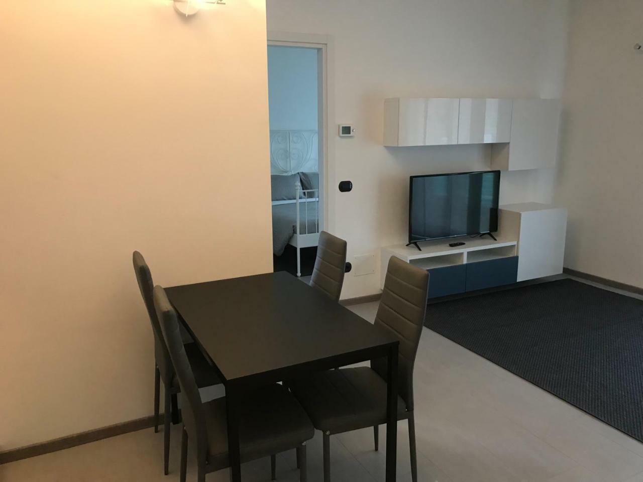 Appartamento con Vista Piscina