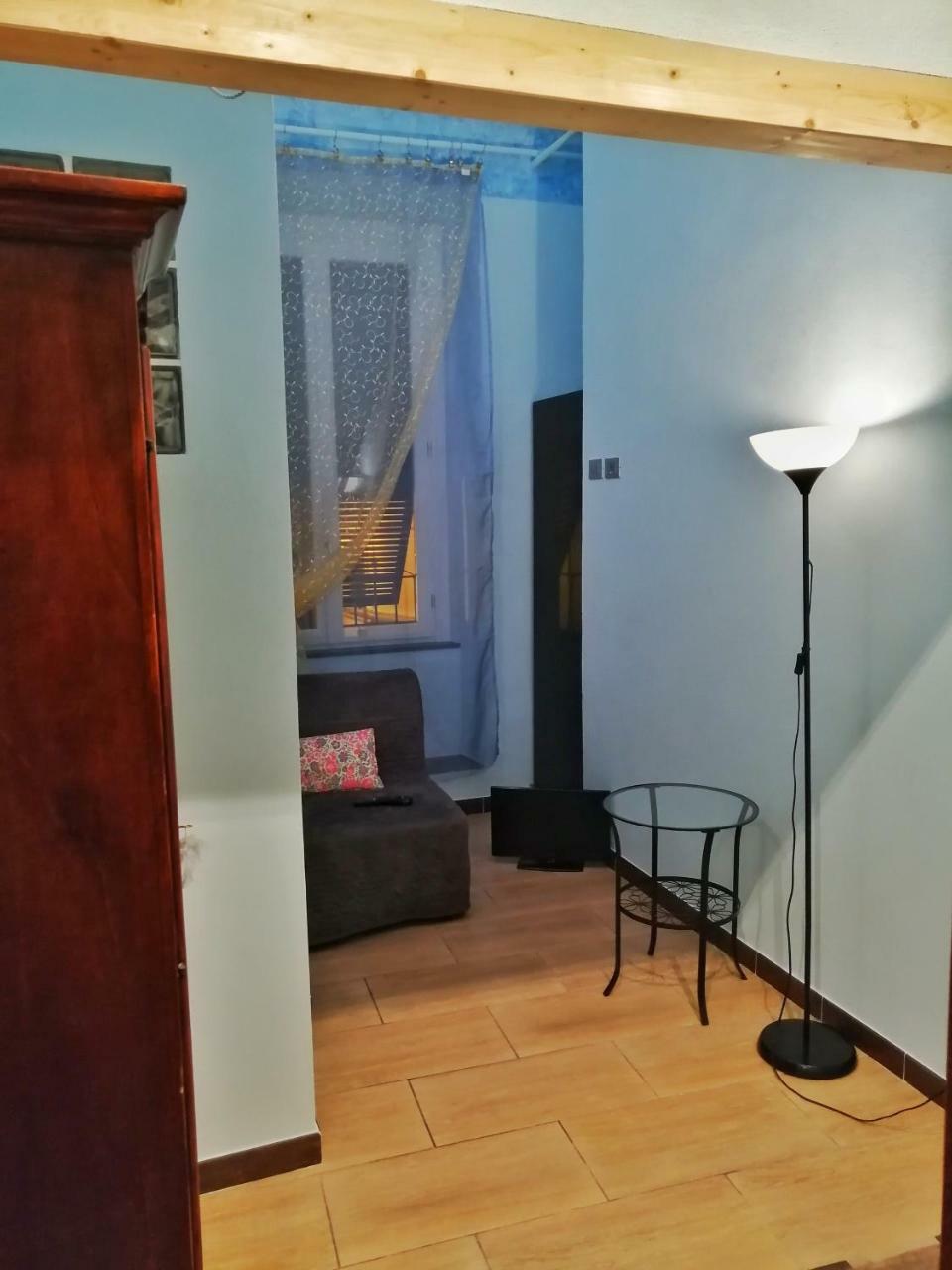 2 Camere Comunicanti