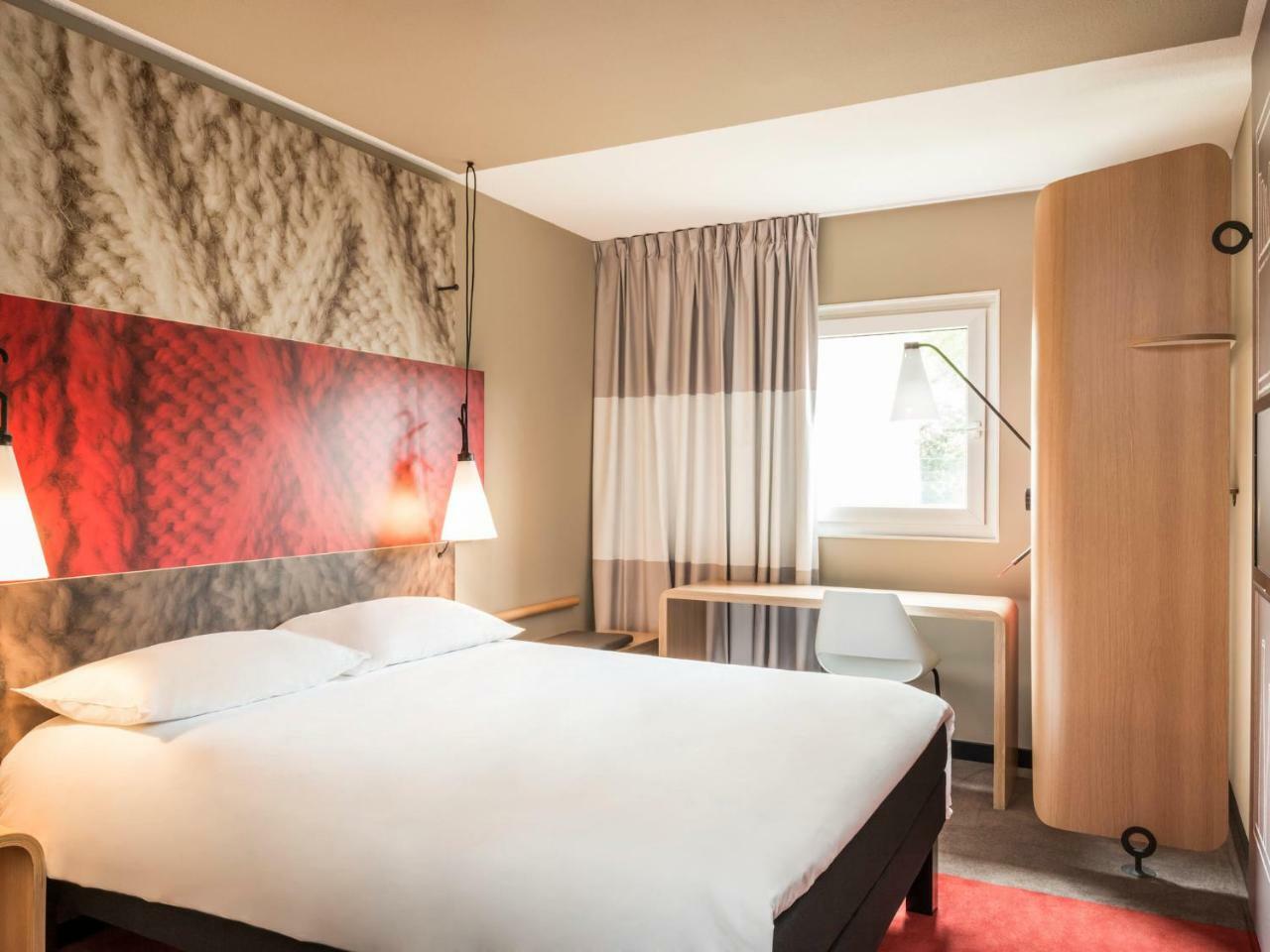 Standard Double Room,806141412:JPEG