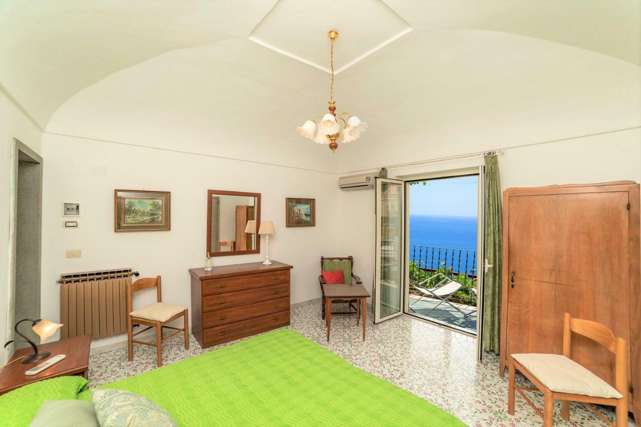 Two-Bedroom Apartment,389140229:JPEG