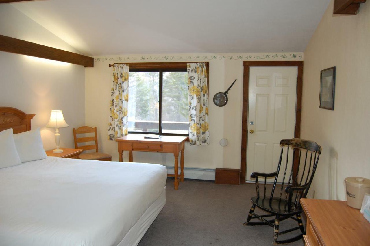 King Room with Mountain View