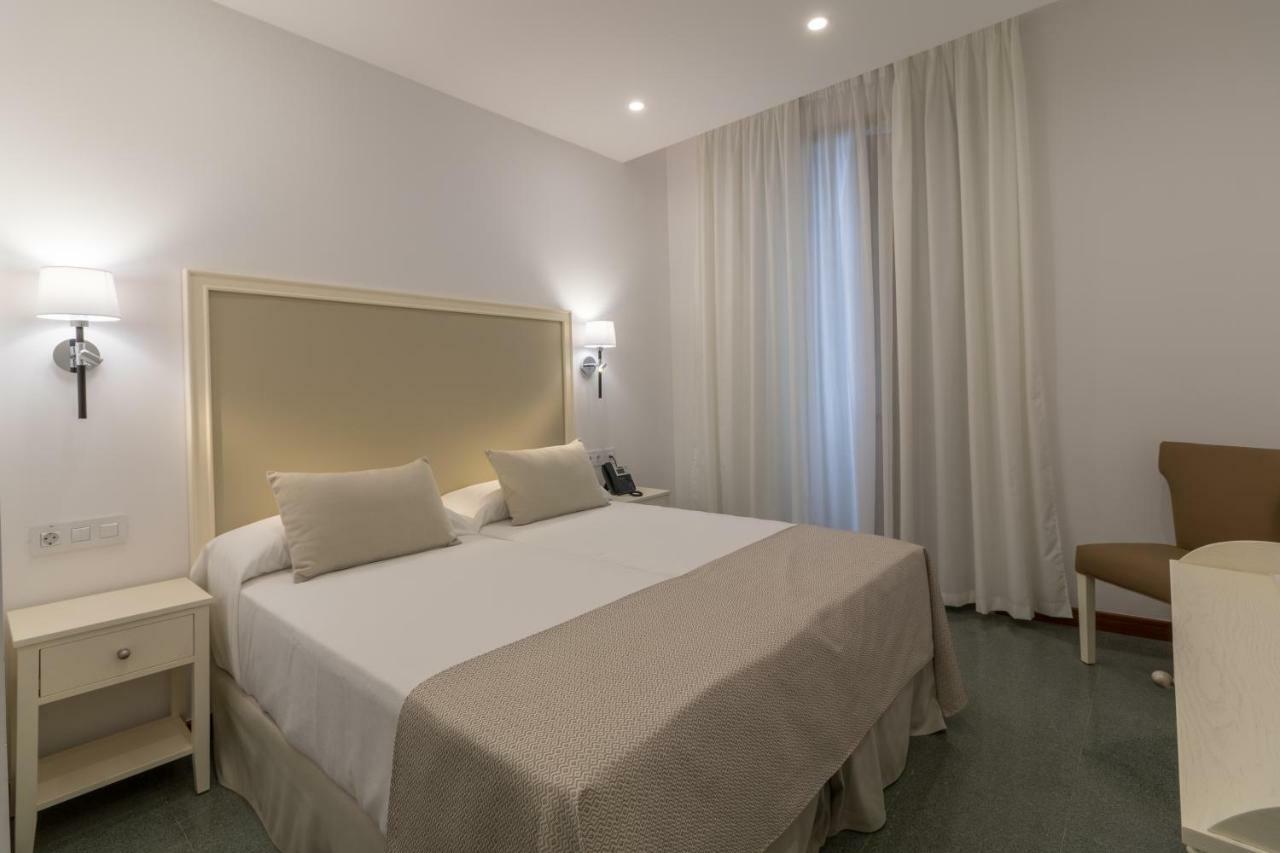 Zweibettzimmer