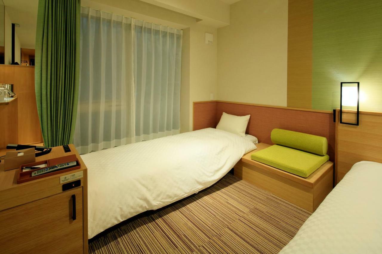 Standard Zweibettzimmer mit Schlafsofa und mit Flussblick - Nichtraucher