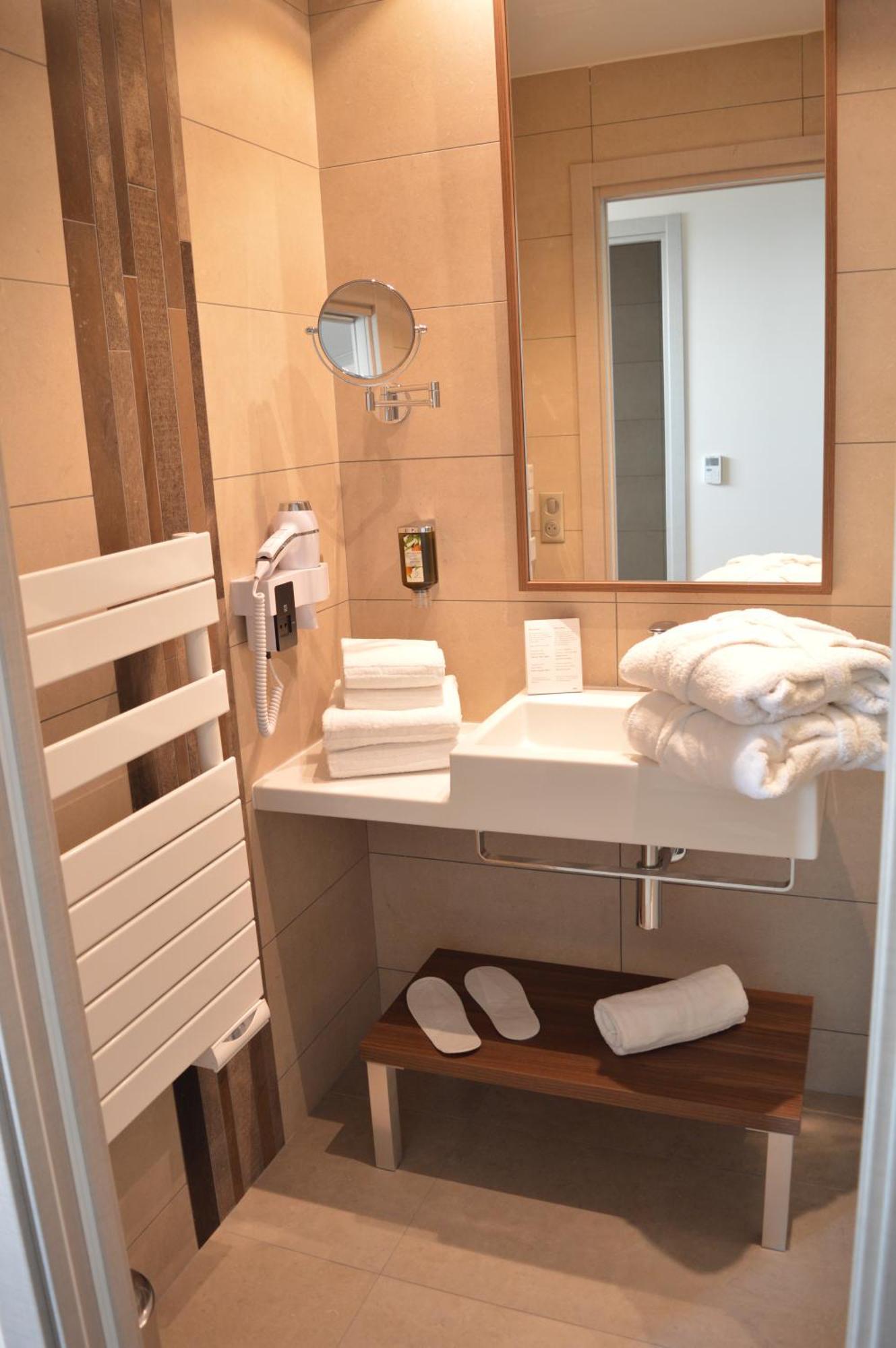 Classic Double Room,1114600173:JPEG