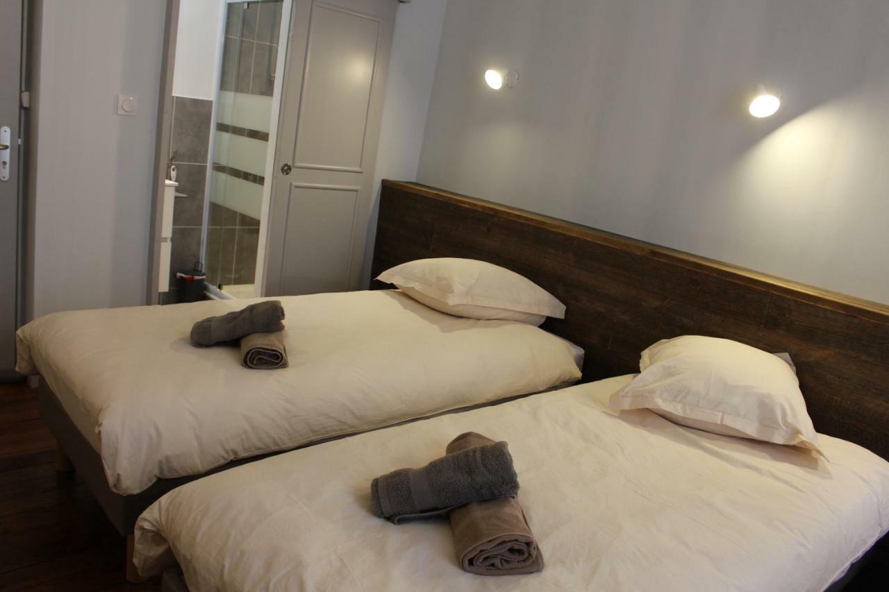 Chambre Familiale avec Salle de Bains Privative