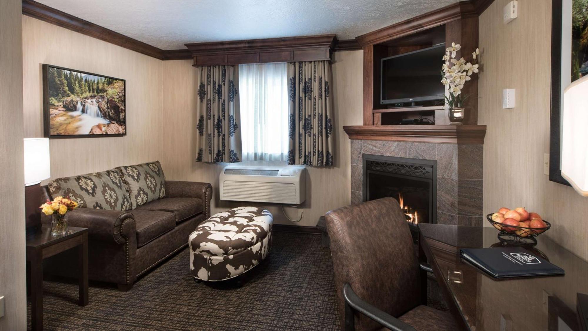 Executive King Suite - Non-Smoking