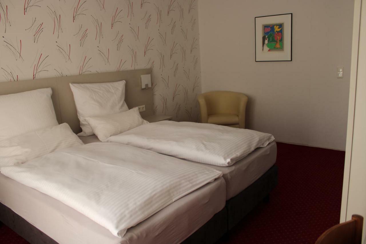 Doppelzimmer mit Balkon