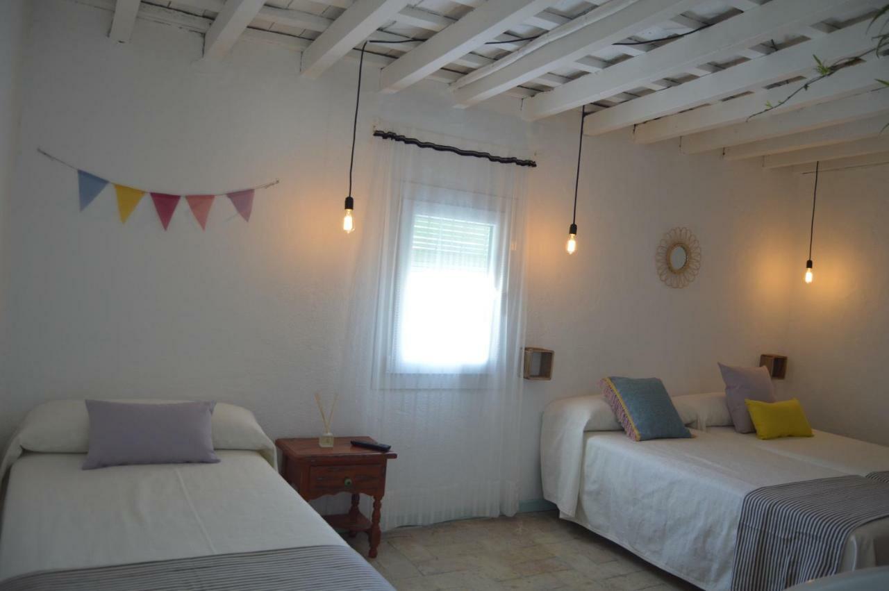 Dreibettzimmer mit eigenem externen Bad