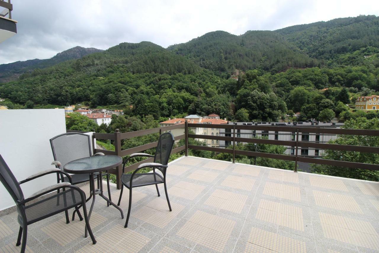 Chambre Triple avec Terrasse