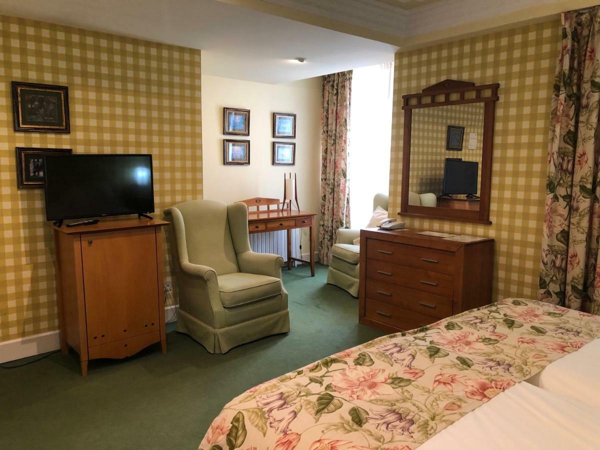 Twin Room,812984148:JPEG
