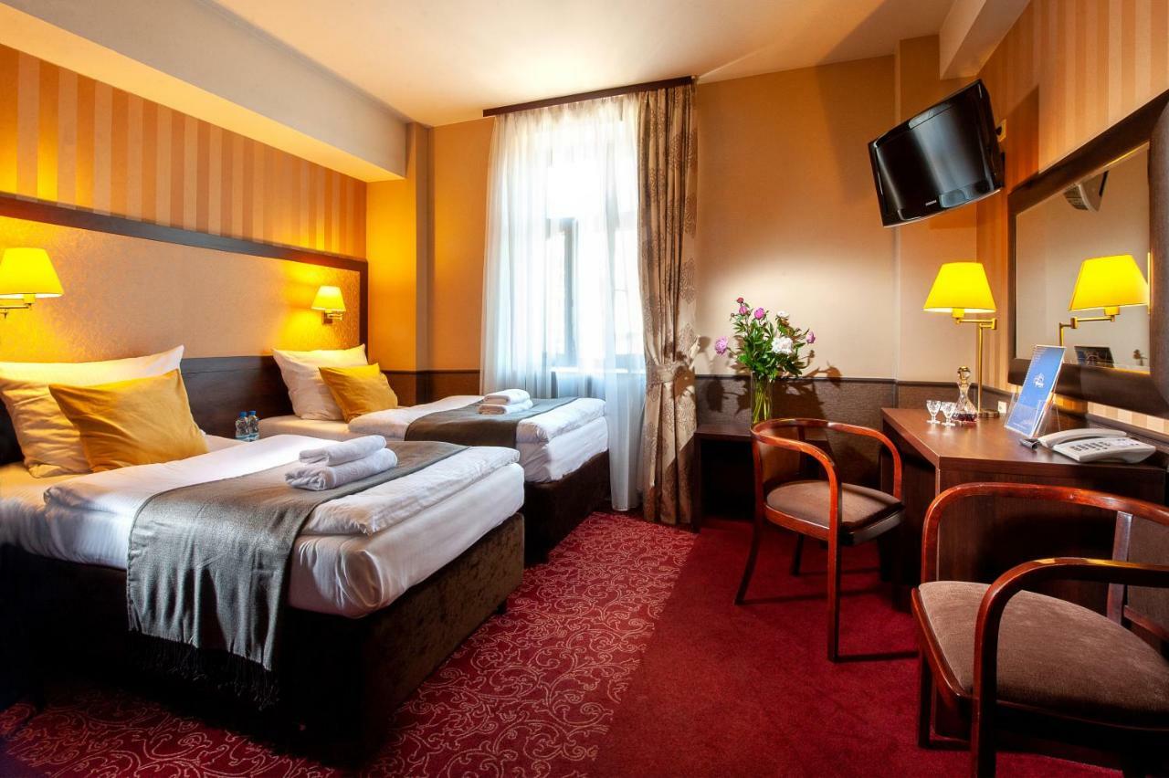Chambre Double ou Lits Jumeaux