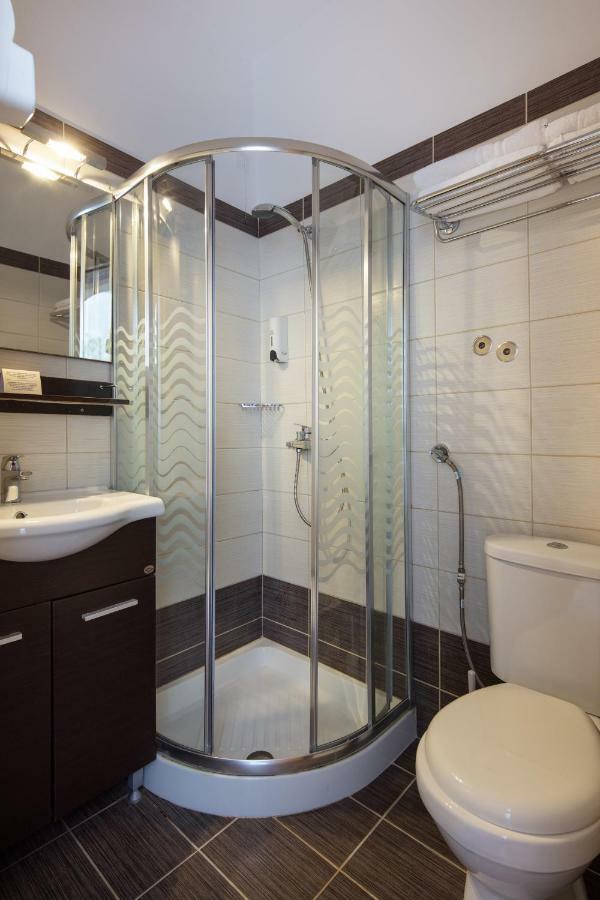 Tweepersoonskamer met 2 Aparte Bedden