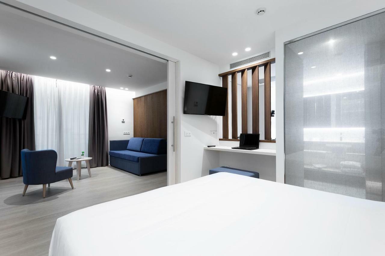 Suite Junior con vistas al mar (2 adultos)