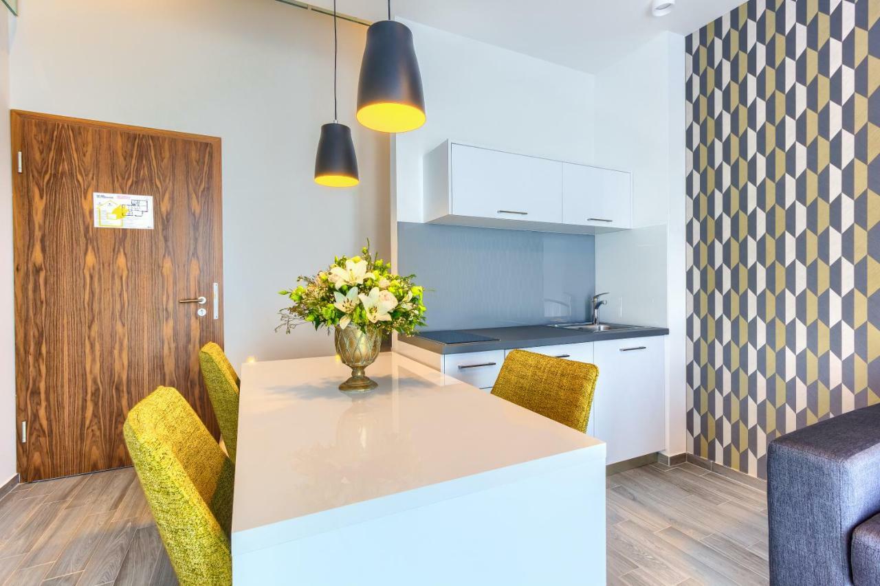 Deluxe Suite met Terras en Hot Tub