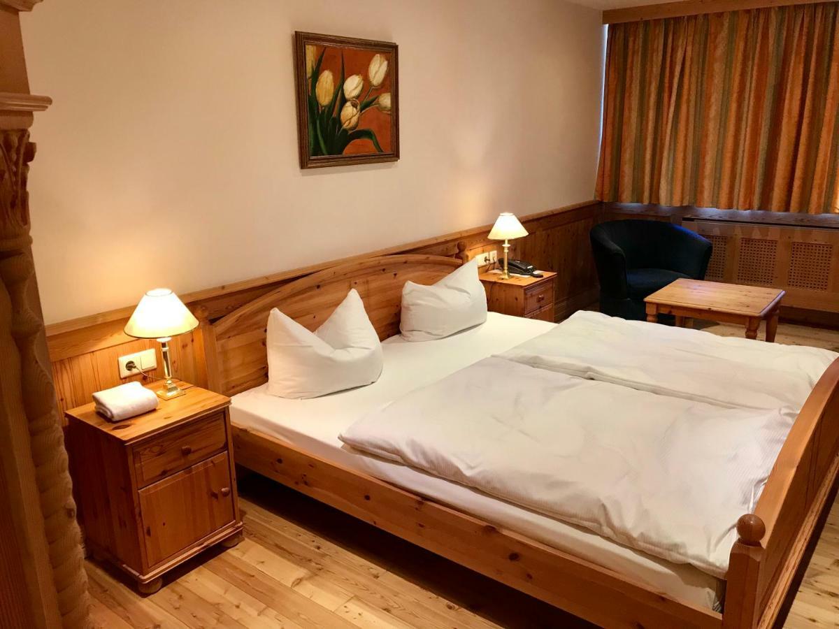 Double or Twin Room,818098517:JPEG