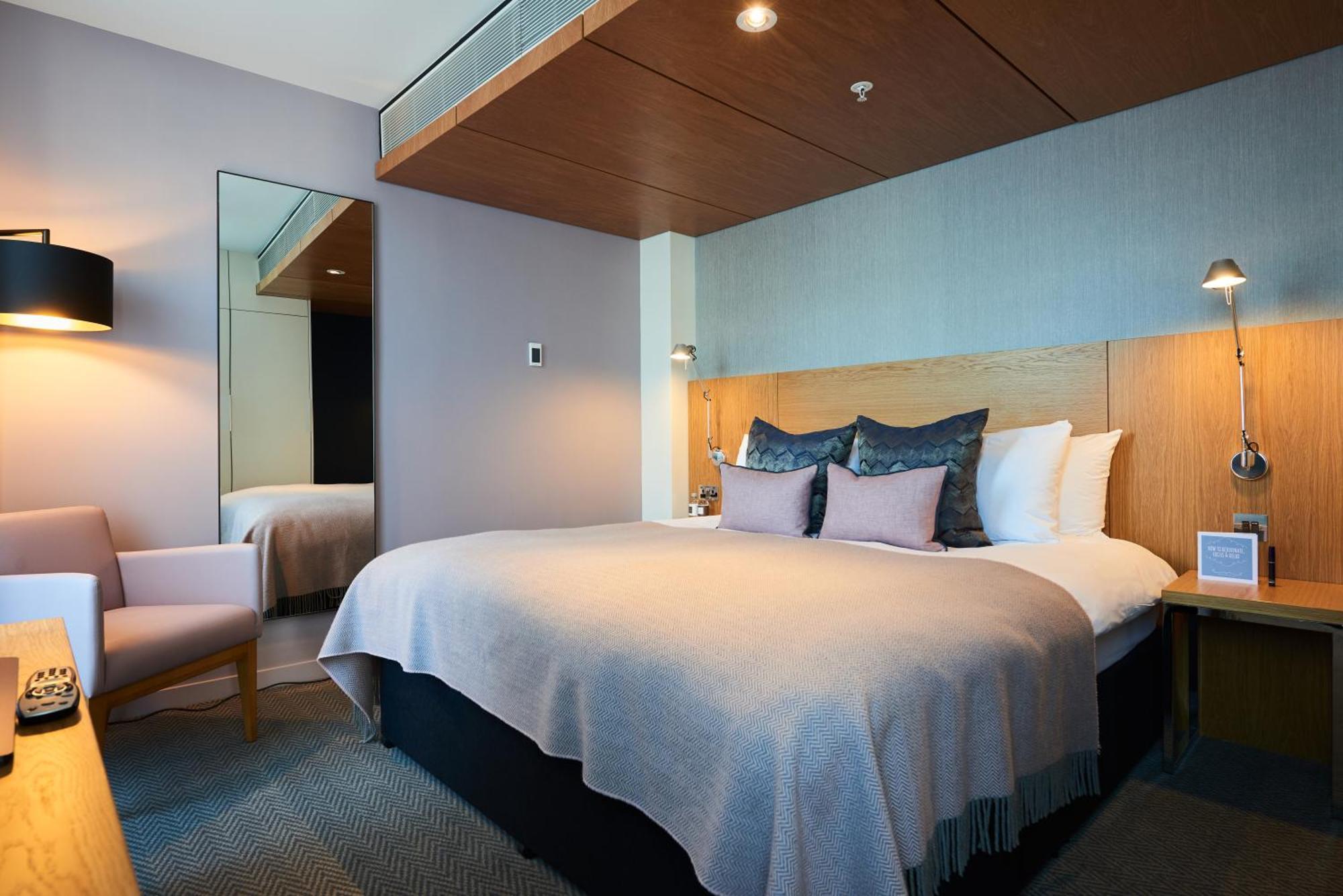 Junior Suite,1417477350:JPEG