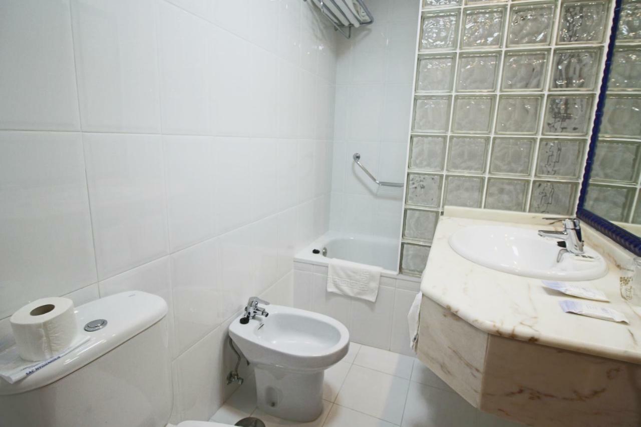 Habitación Doble Económica - 1 o 2 camas - Ático